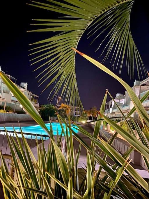 Residence Jesolo Lido Centro Con Piscina Zewnętrze zdjęcie